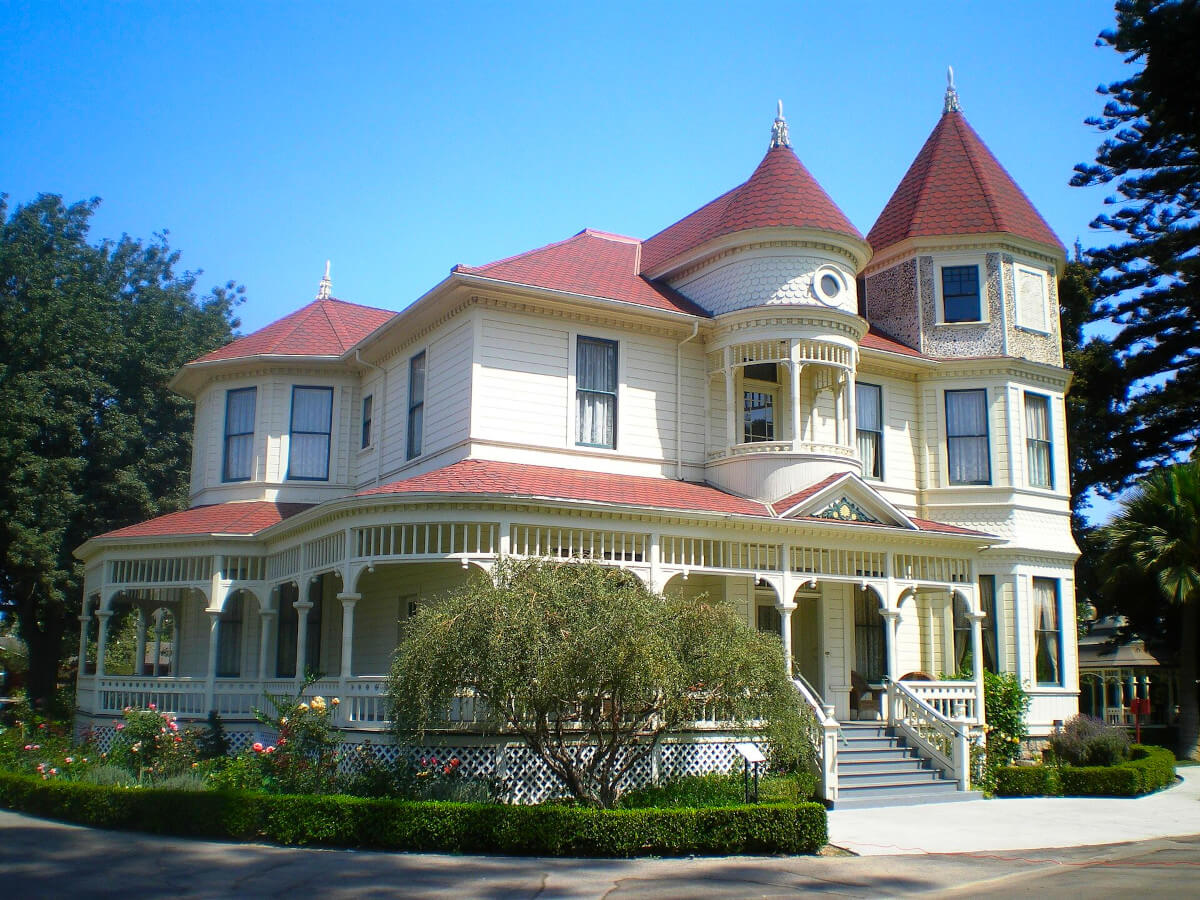 Historic Camarillo Ranch House, Garden & Barn Tour