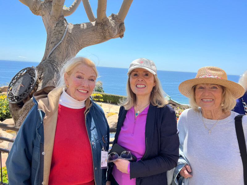 Members of the Malibu Garden Club